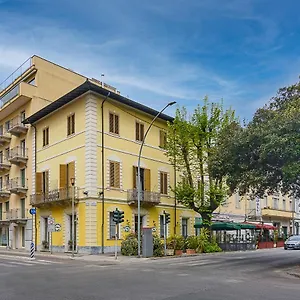 Grazia Viareggio