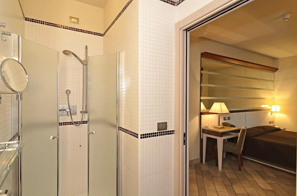 Hotel Eden Viareggio 3*,